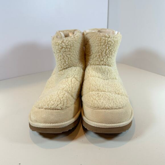 Old Navy Sherpa Boucle Boots Ankle Cozy Booties Women's 10 Cream Beige - Picture 2 of 10